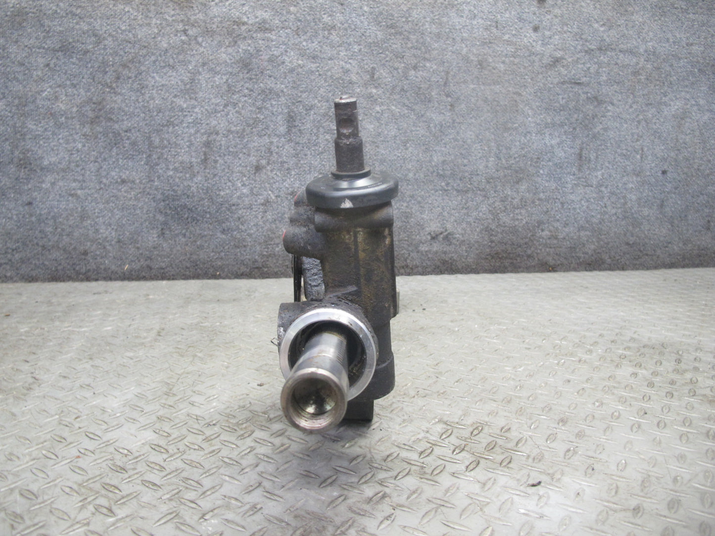 2007-2014 Cadillac Escalade 6.2L Power Steering Rack & Pinion