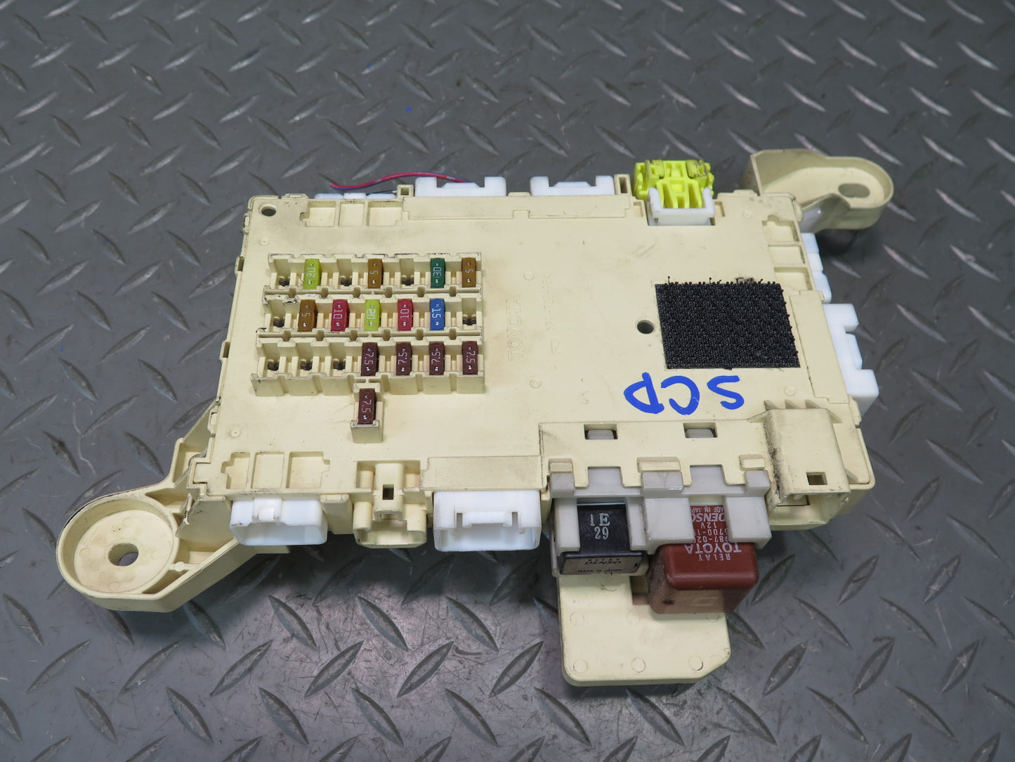 02-05 Lexus Z40 SC430 Front Right Dashboard Fuse Box Module OEM