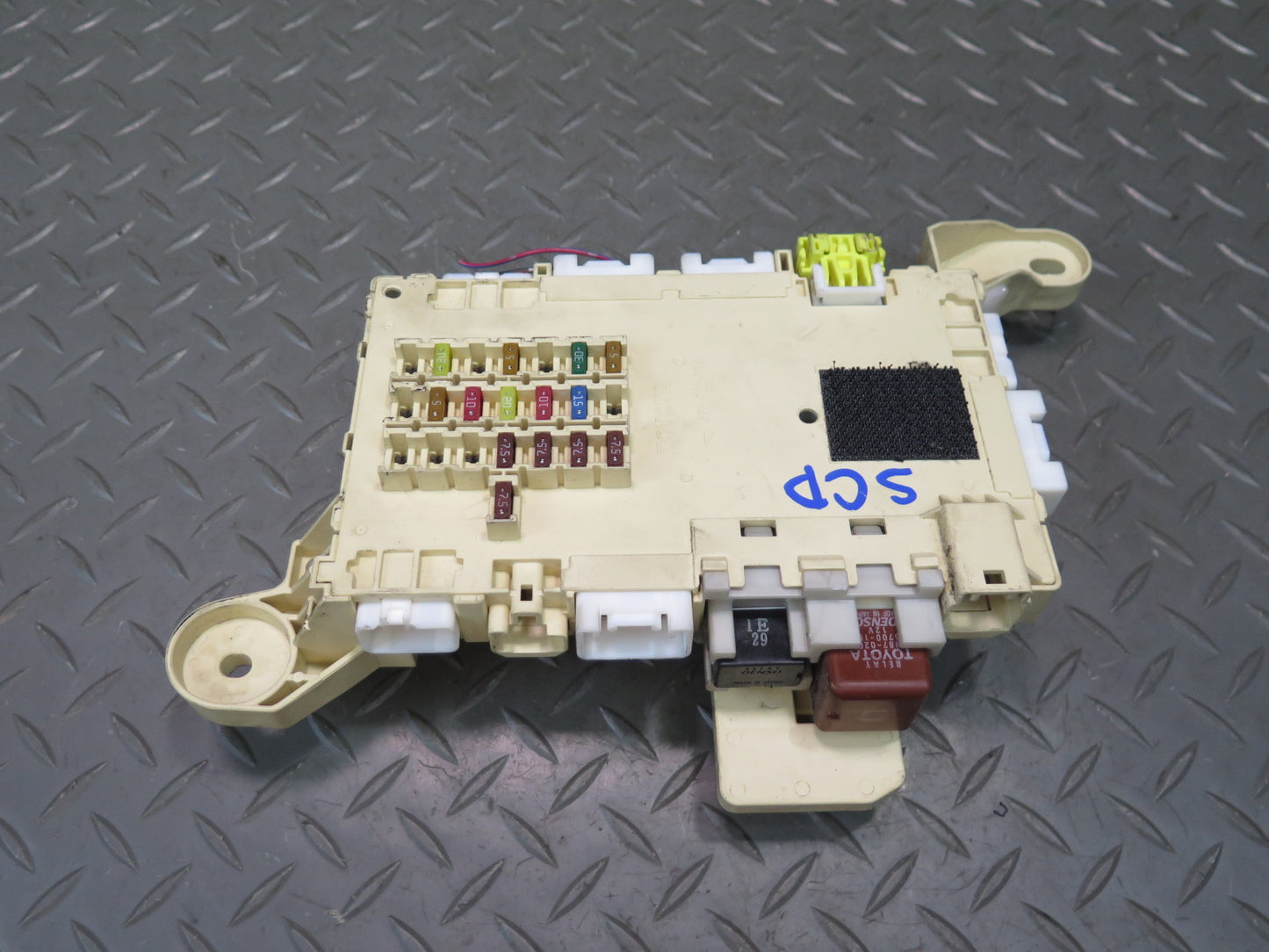 02-05 Lexus Z40 SC430 Front Right Dashboard Fuse Box Module OEM