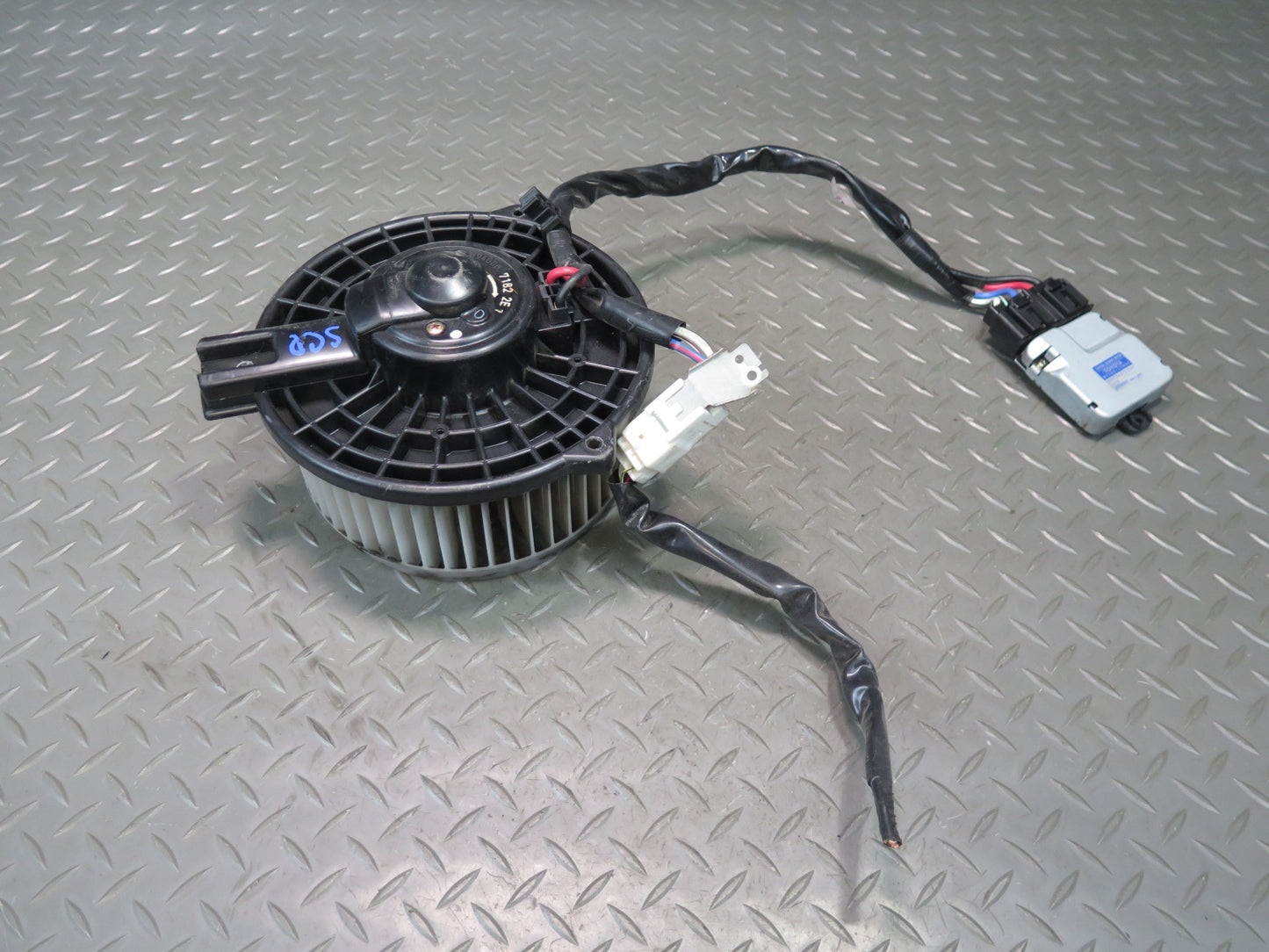 02-10 Lexus Z40 SC430 Hvac A/C Heater Blower Motor Fan w Control Module OEM