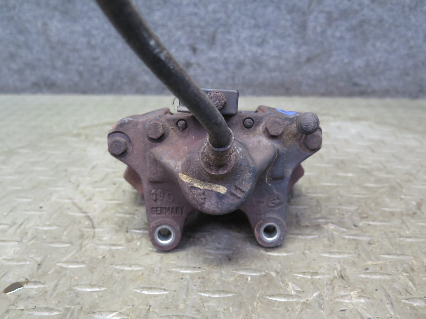 96-98 Mercedes R129 Sl-class Set of 2 Rear Left & Right Brake Caliper 91K OEM
