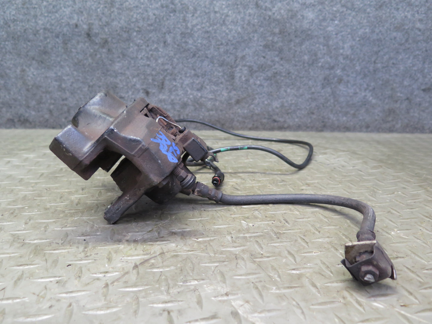 96-98 Mercedes R129 Sl-class Set of 2 Rear Left & Right Brake Caliper 91K OEM