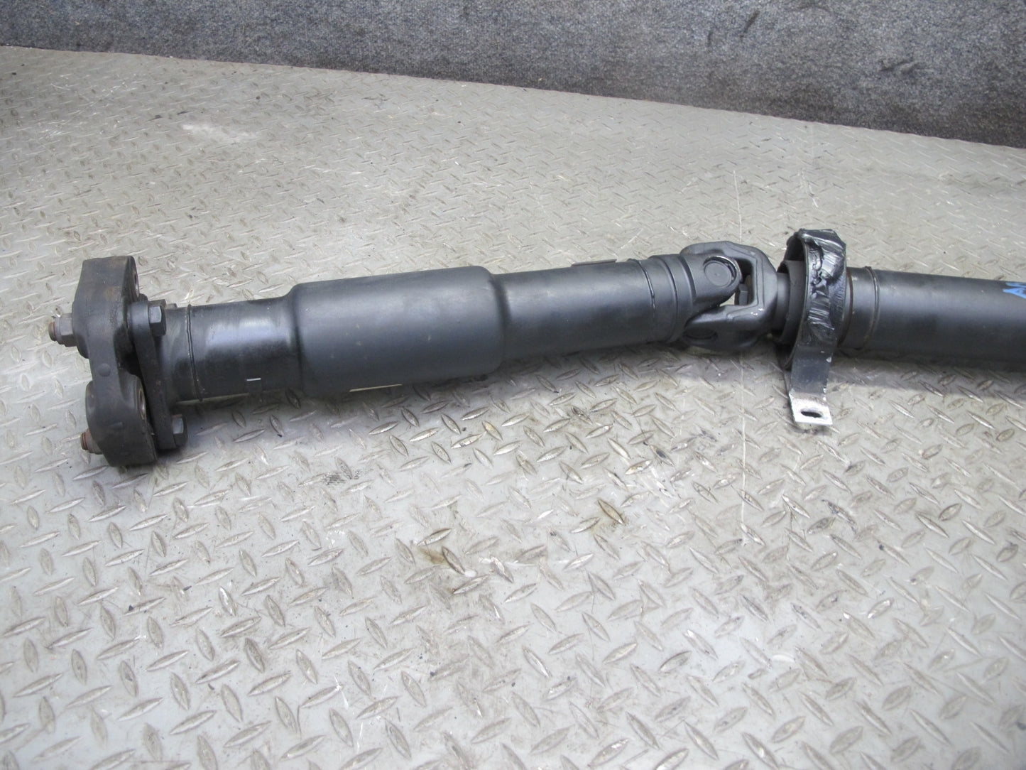 04-06 BMW E46 330i 330ci RWD A/T Rear Driveshaft Drive Shaft 116K 7505214 OEM