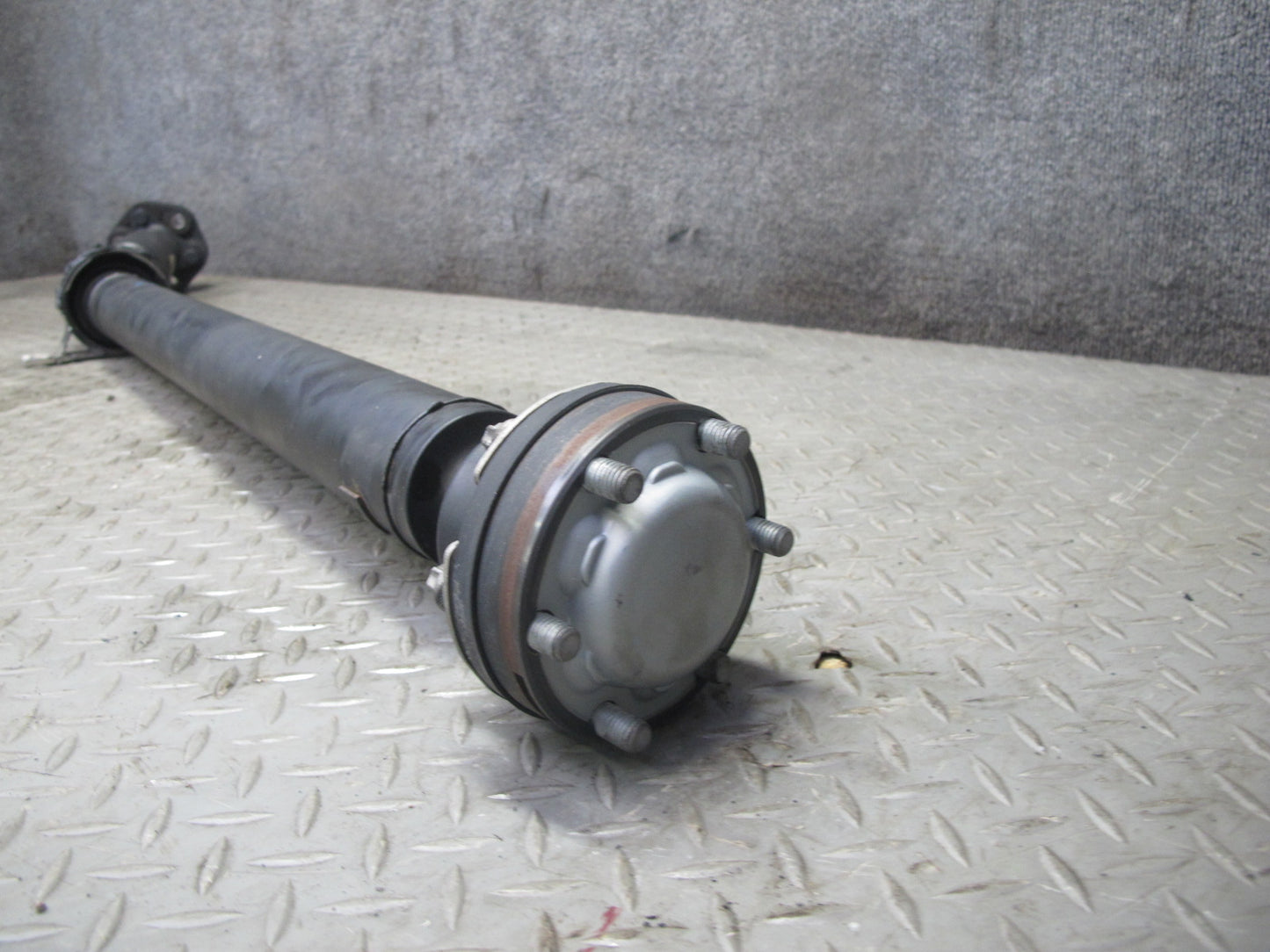 04-06 BMW E46 330i 330ci RWD A/T Rear Driveshaft Drive Shaft 116K 7505214 OEM
