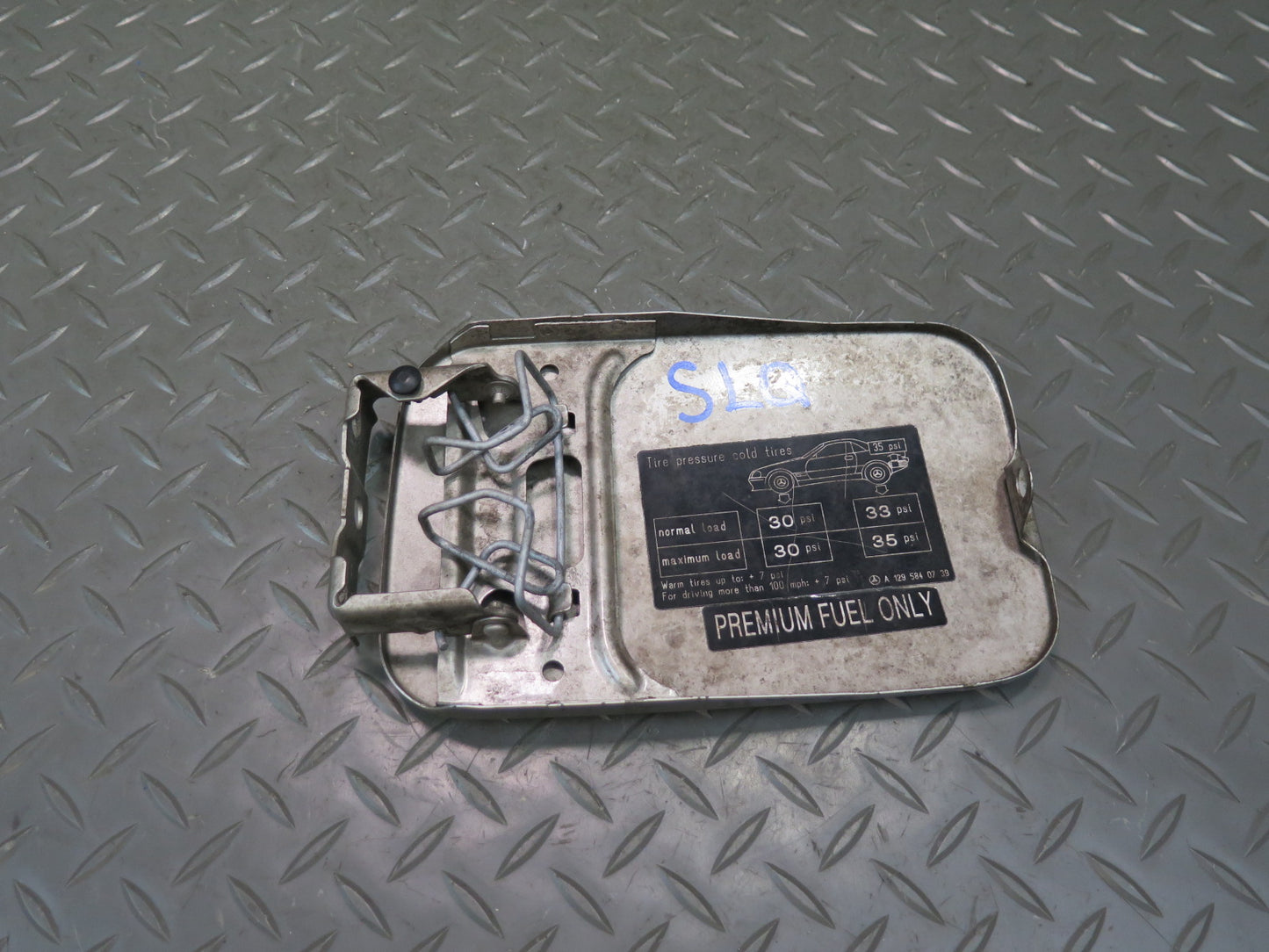 94-02 Mercedes R129 Sl-class Fuel Filler Door Lid Cover OEM