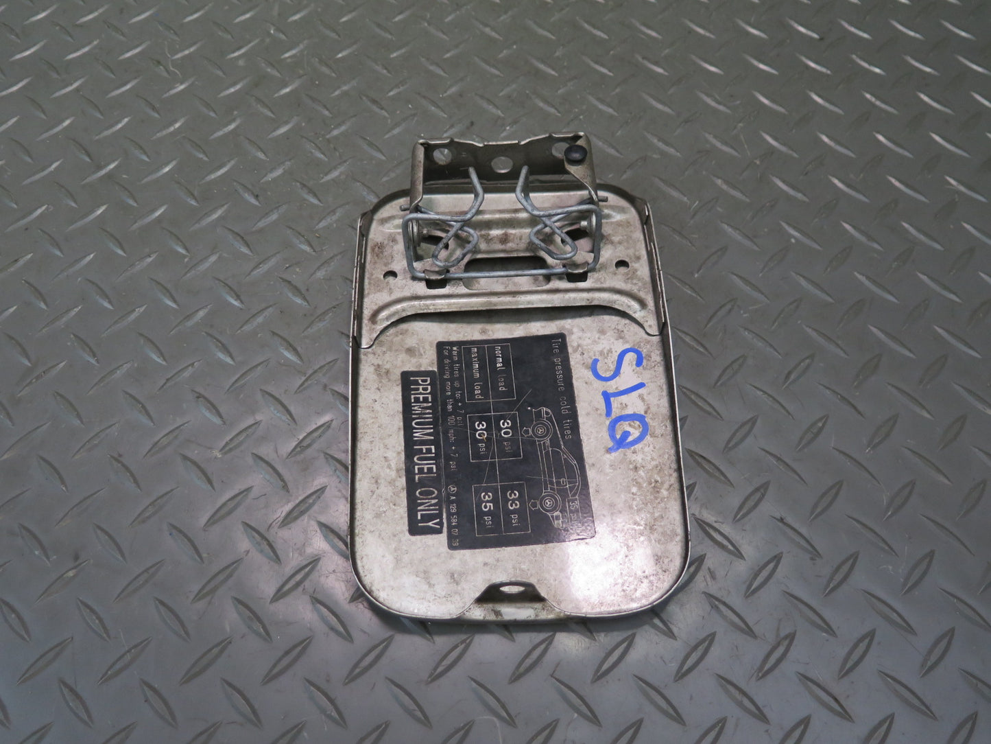 94-02 Mercedes R129 Sl-class Fuel Filler Door Lid Cover OEM