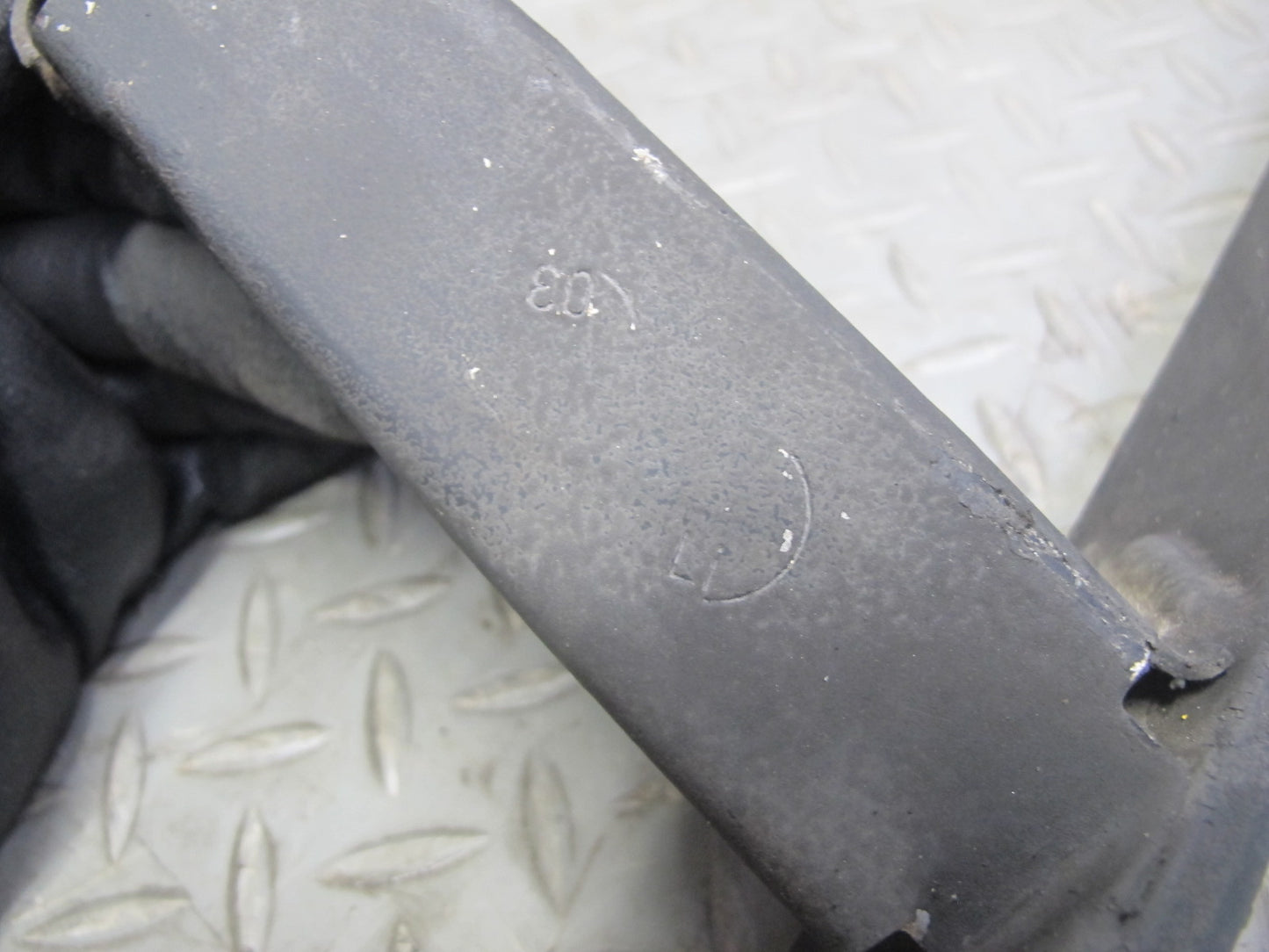 01-06 BMW E46 330ci Conv Rear Left & Right Vibration Absorber Pull Rod Set OEM