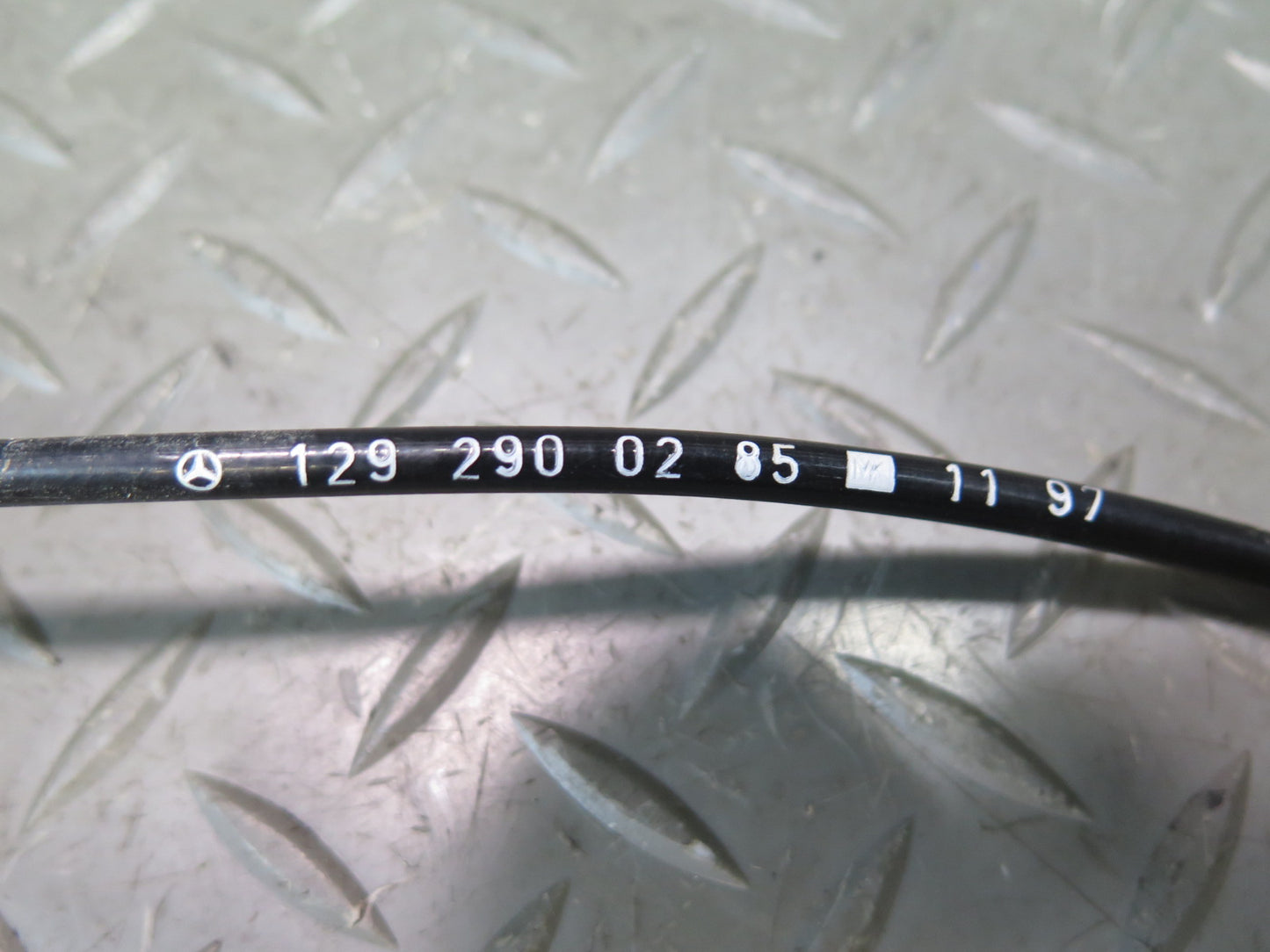 1998 Mercedes R129 Sl-class Throttle Cable 1292900285 OEM