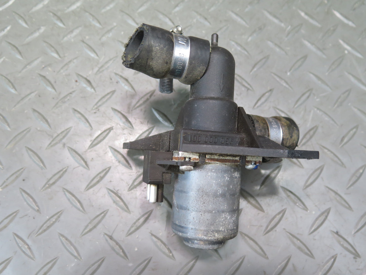 94-02 Mercedes R129 Sl-class Heater Control Water Valve 0008307284 OEM