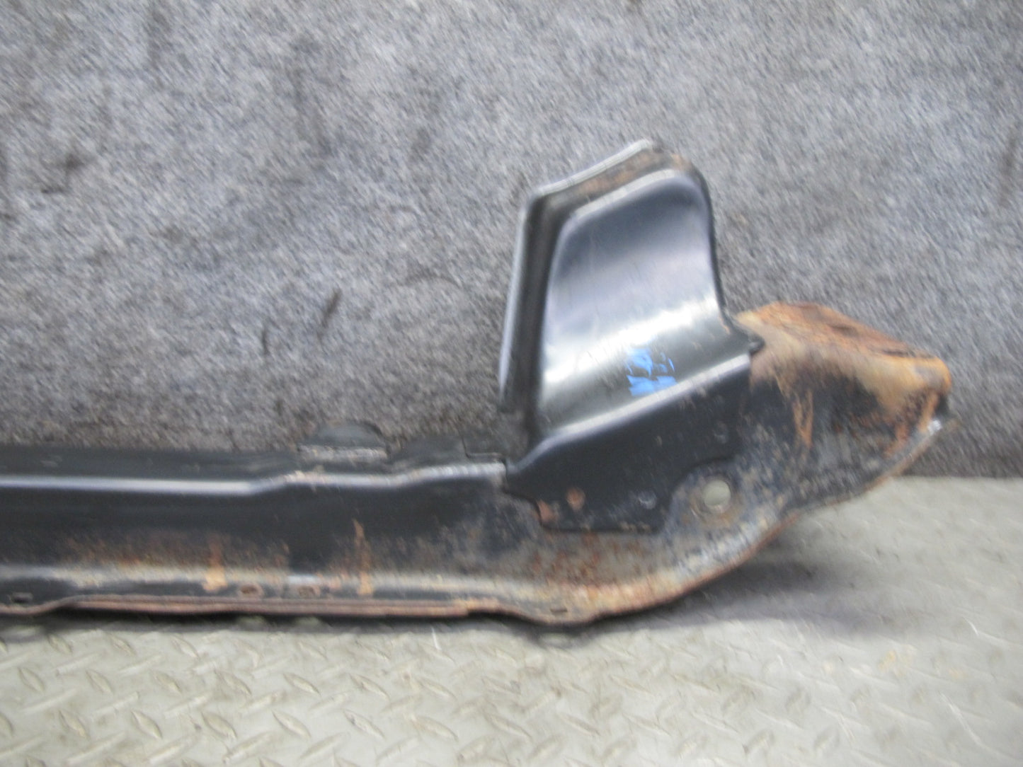 85-86 Nissan Z31 300ZX NON Turbo Front Engine Subframe Crossmember Carrier OEM