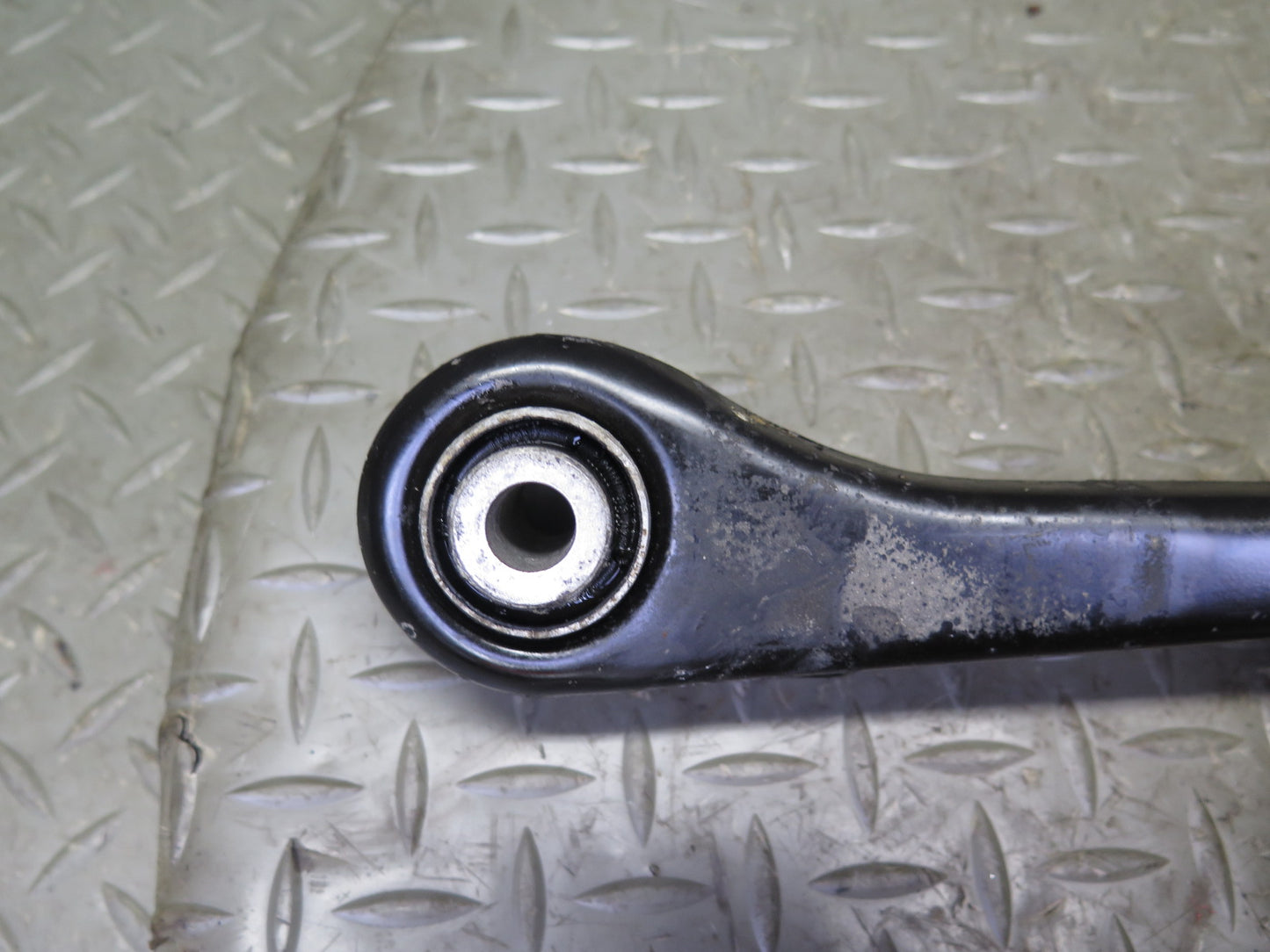 01-06 BMW E46 330ci RWD Set of 2 Rear Right Upper & Lower Control Arm 116K OEM
