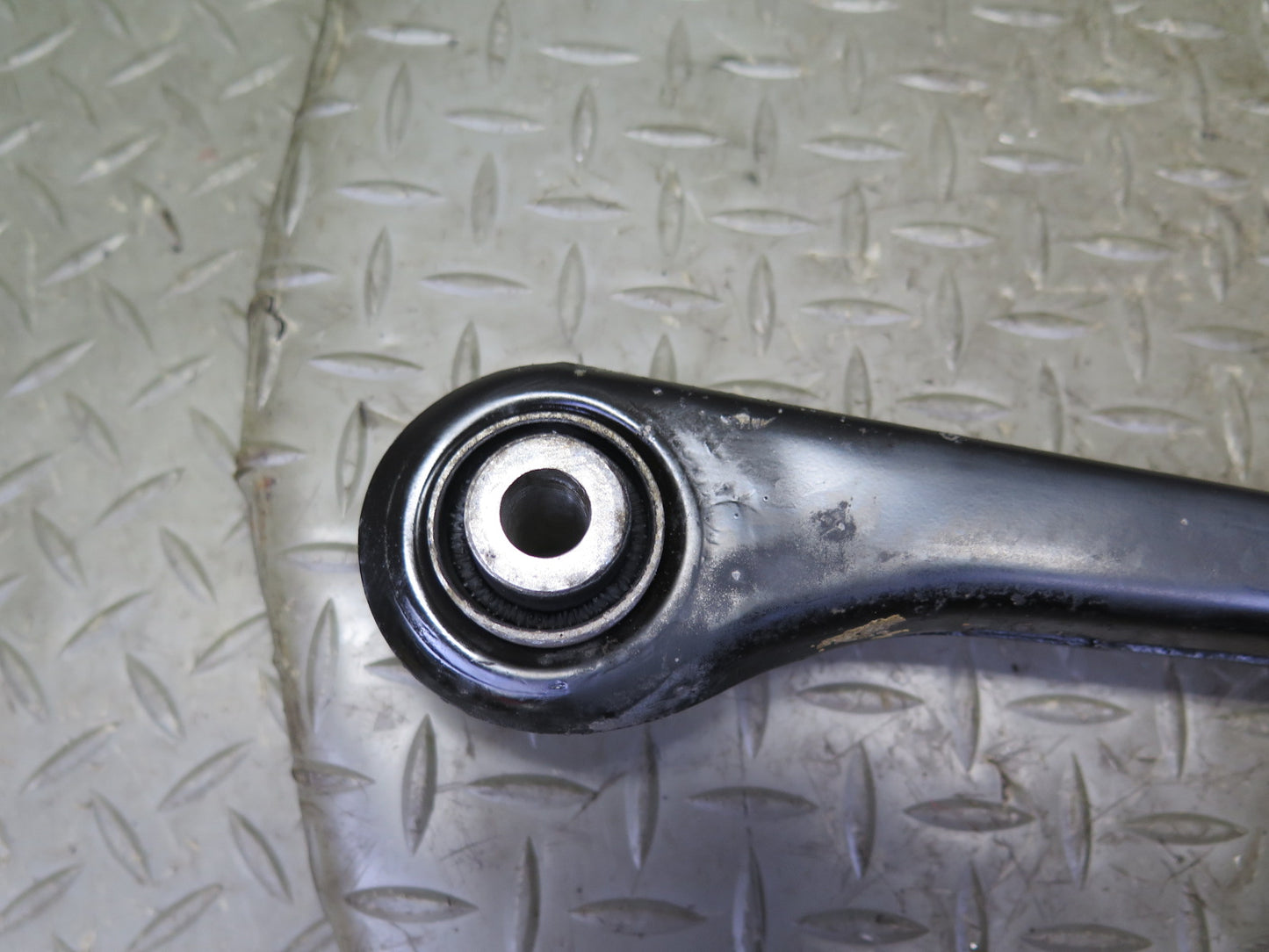 01-06 BMW E46 330ci RWD Set of 2 Rear Right Upper & Lower Control Arm 116K OEM