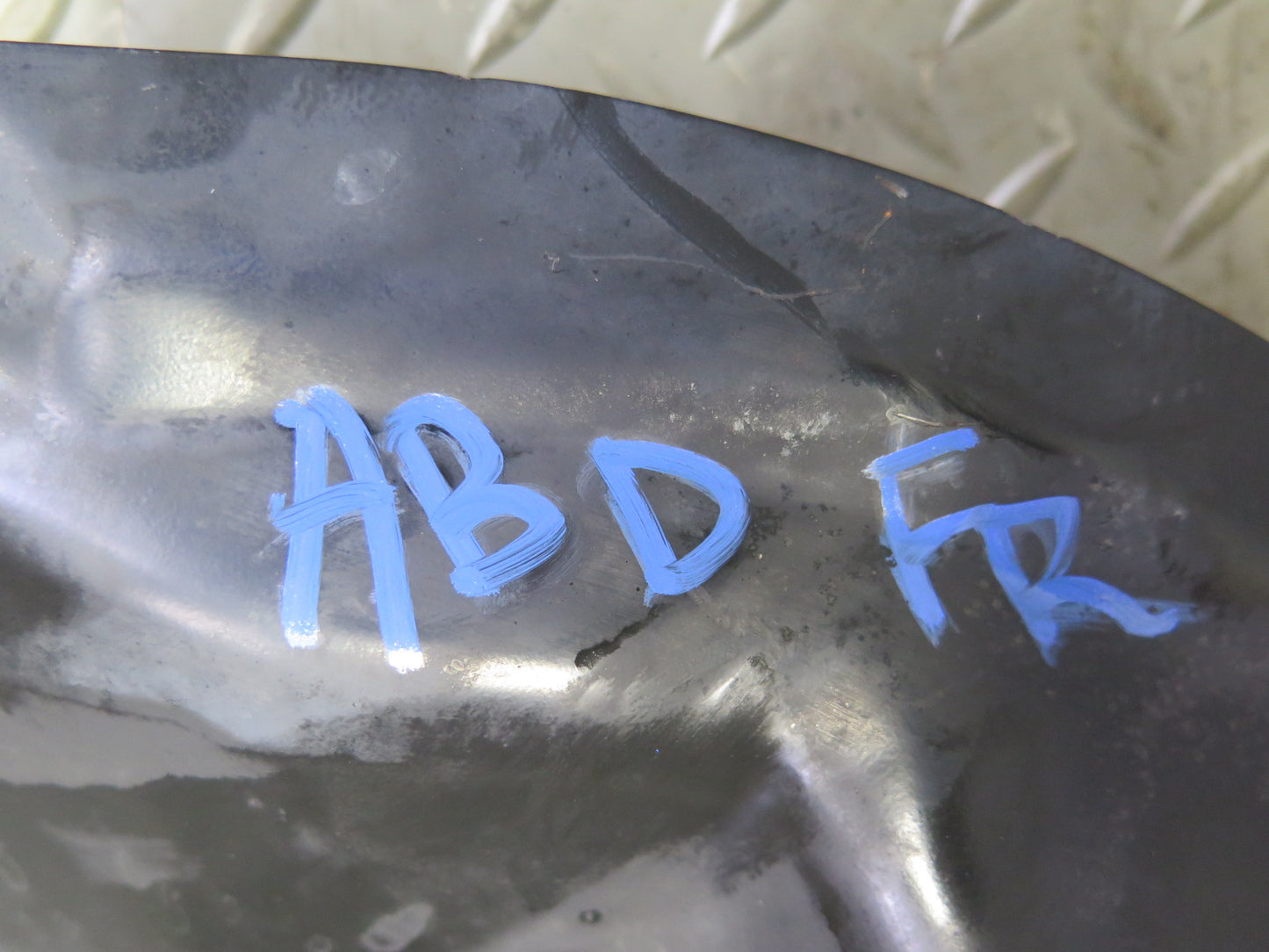 02-06 BMW E46 330i 330ci RWD Front Right Spindle Knuckle Wheel Hub Bearing OEM