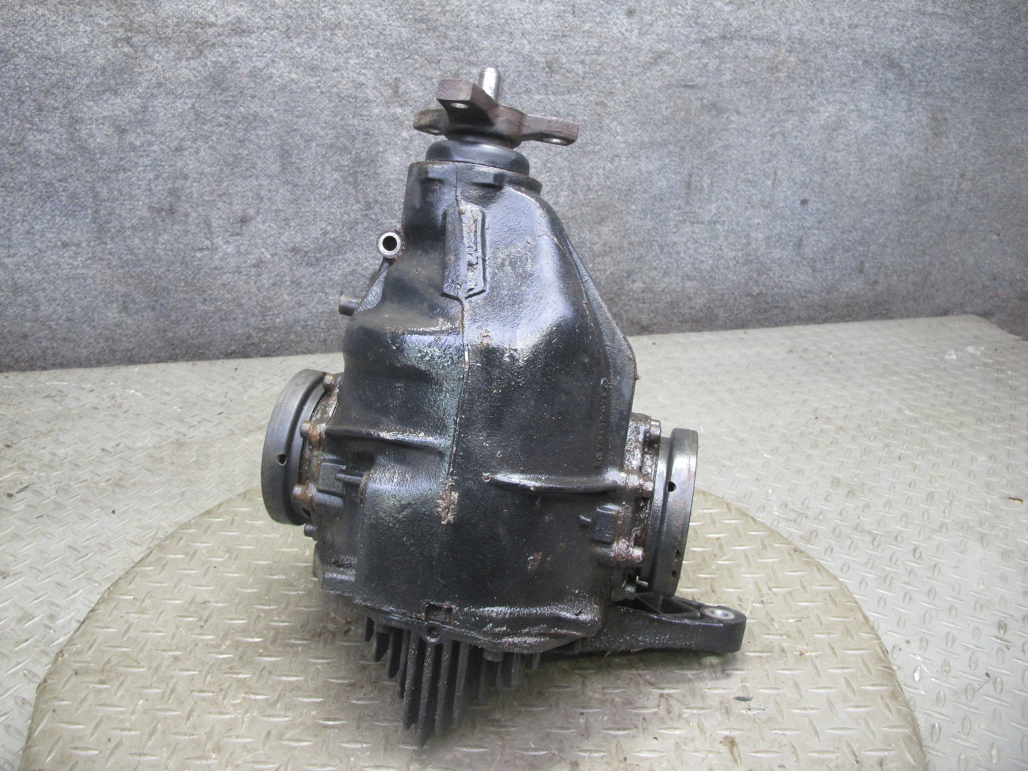96-98 Mercedes R129 SL500 Rear Axle Differential Carrier 2.65 Ratio 91K Mile OEM