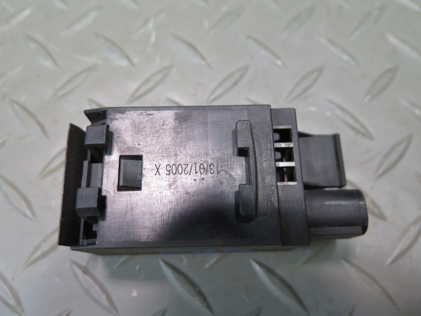 01-06 BMW E46 330ci AUC Interior Air Temperature Quality Sensor OEM