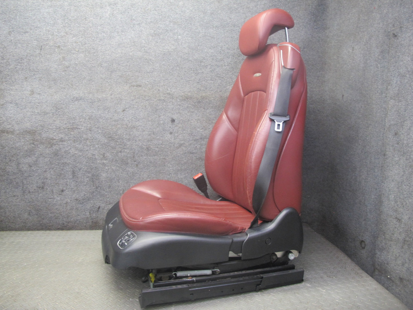 03-08 Mercedes R230 SL55 AMG Set of 2 Front Sport Leather Heat Massage Seat OEM