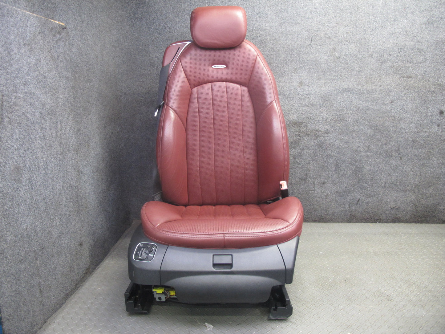 03-08 Mercedes R230 SL55 AMG Set of 2 Front Sport Leather Heat Massage Seat OEM