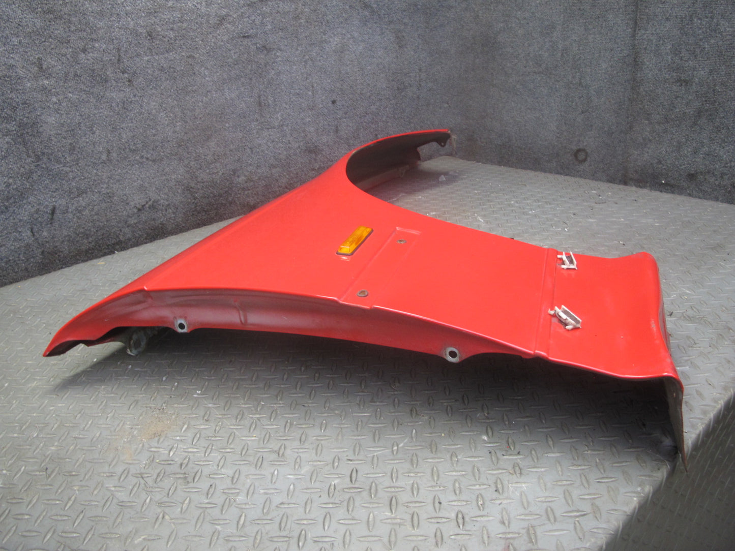 97-99 BMW E36 318ti Compact Front Right Fender Shell Panel Hell RED OEM