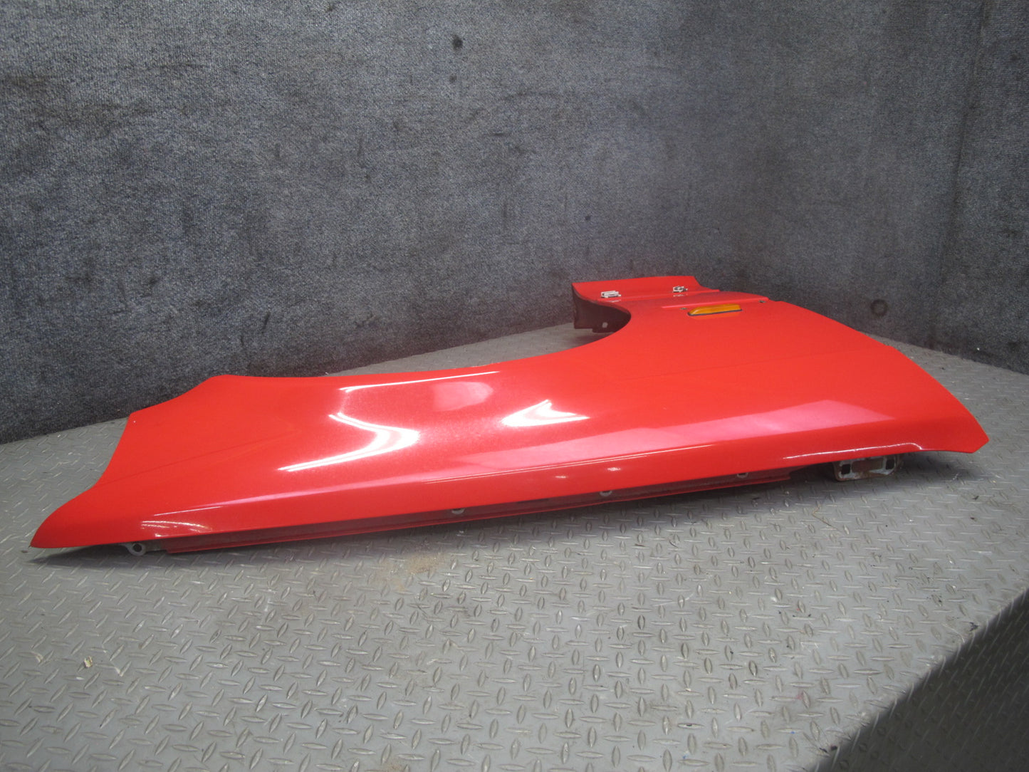 97-99 BMW E36 318ti Compact Front Right Fender Shell Panel Hell RED OEM