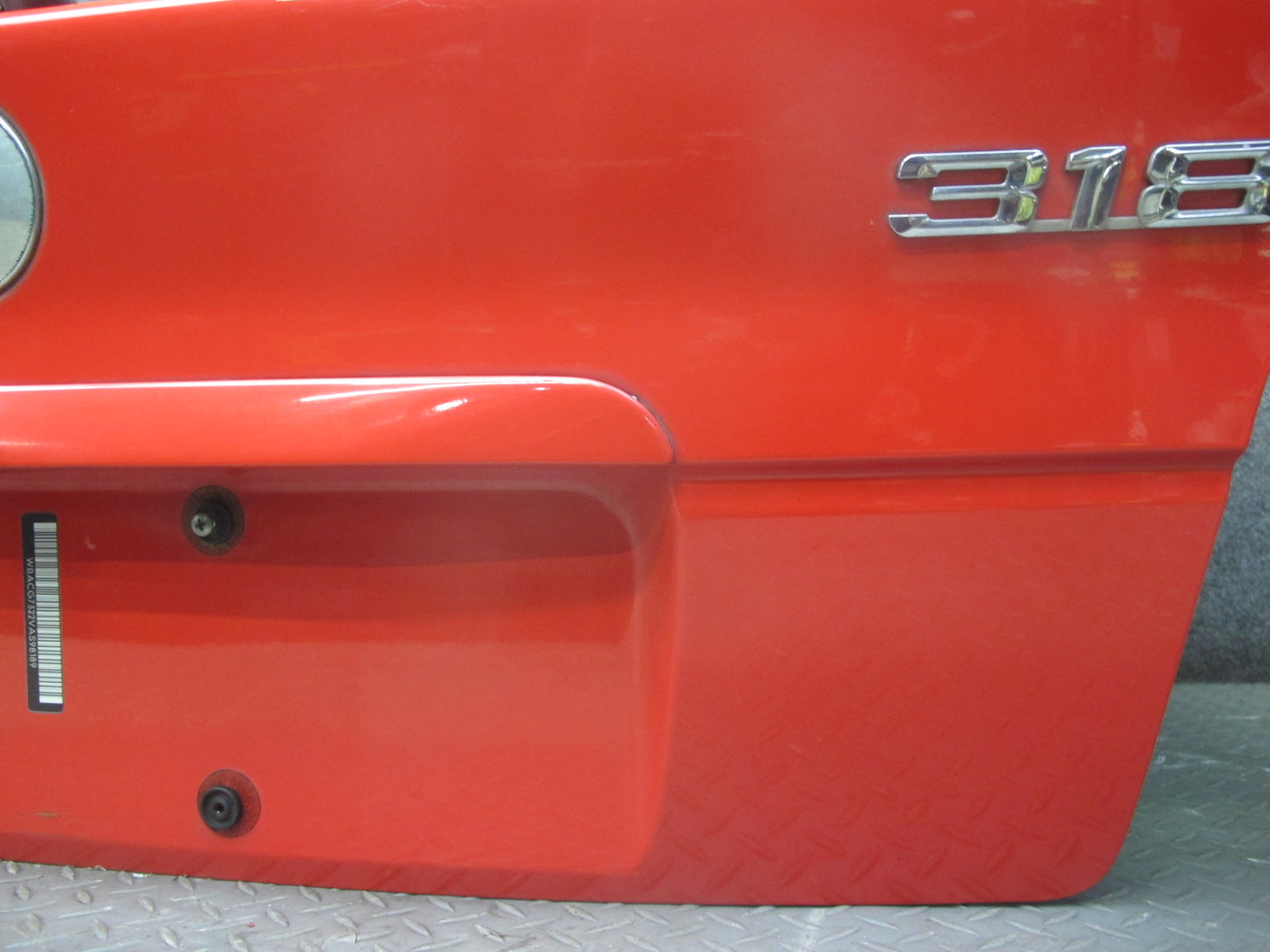 95-99 BMW E36 318ti Compact Rear Trunk Lid Tailgate Liftgate w Glass OEM