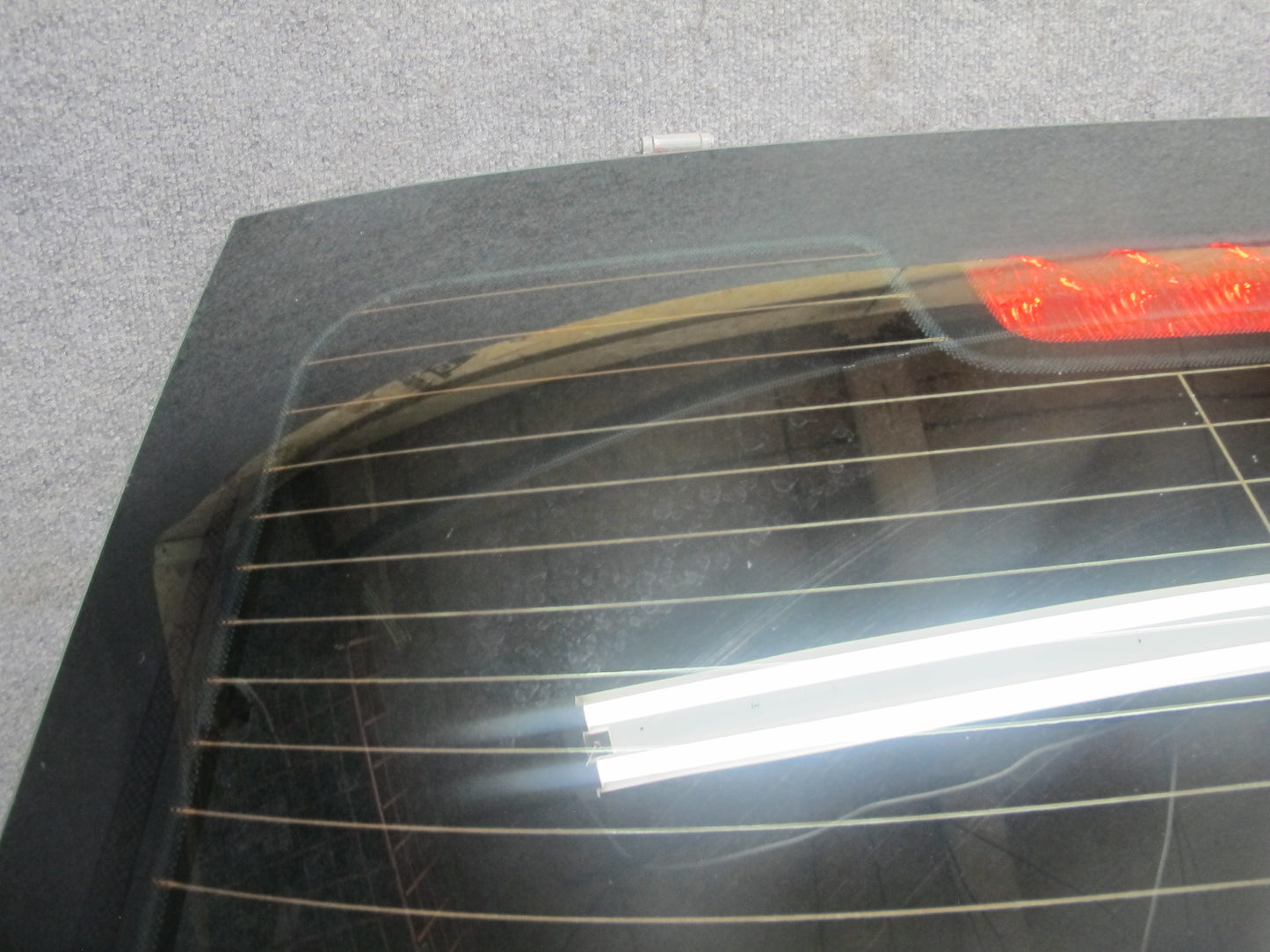 95-99 BMW E36 318ti Compact Rear Trunk Lid Tailgate Liftgate w Glass OEM