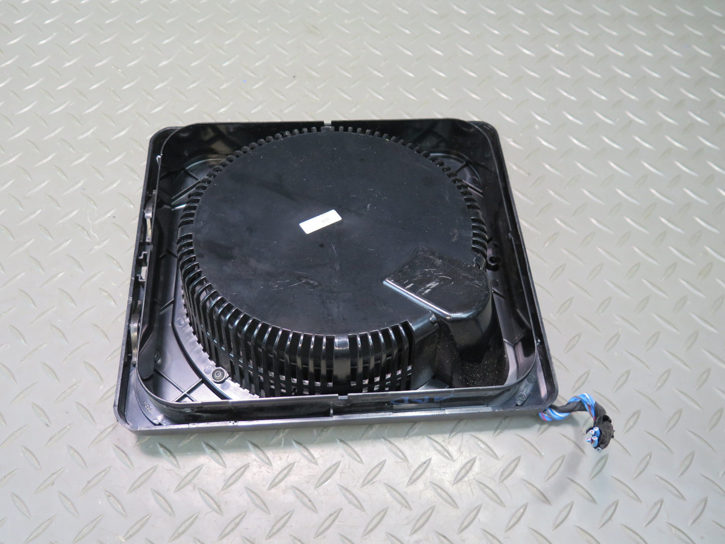 01-06 BMW E46 330ci Convertible Rear Subwoofer Speaker w Cover OEM