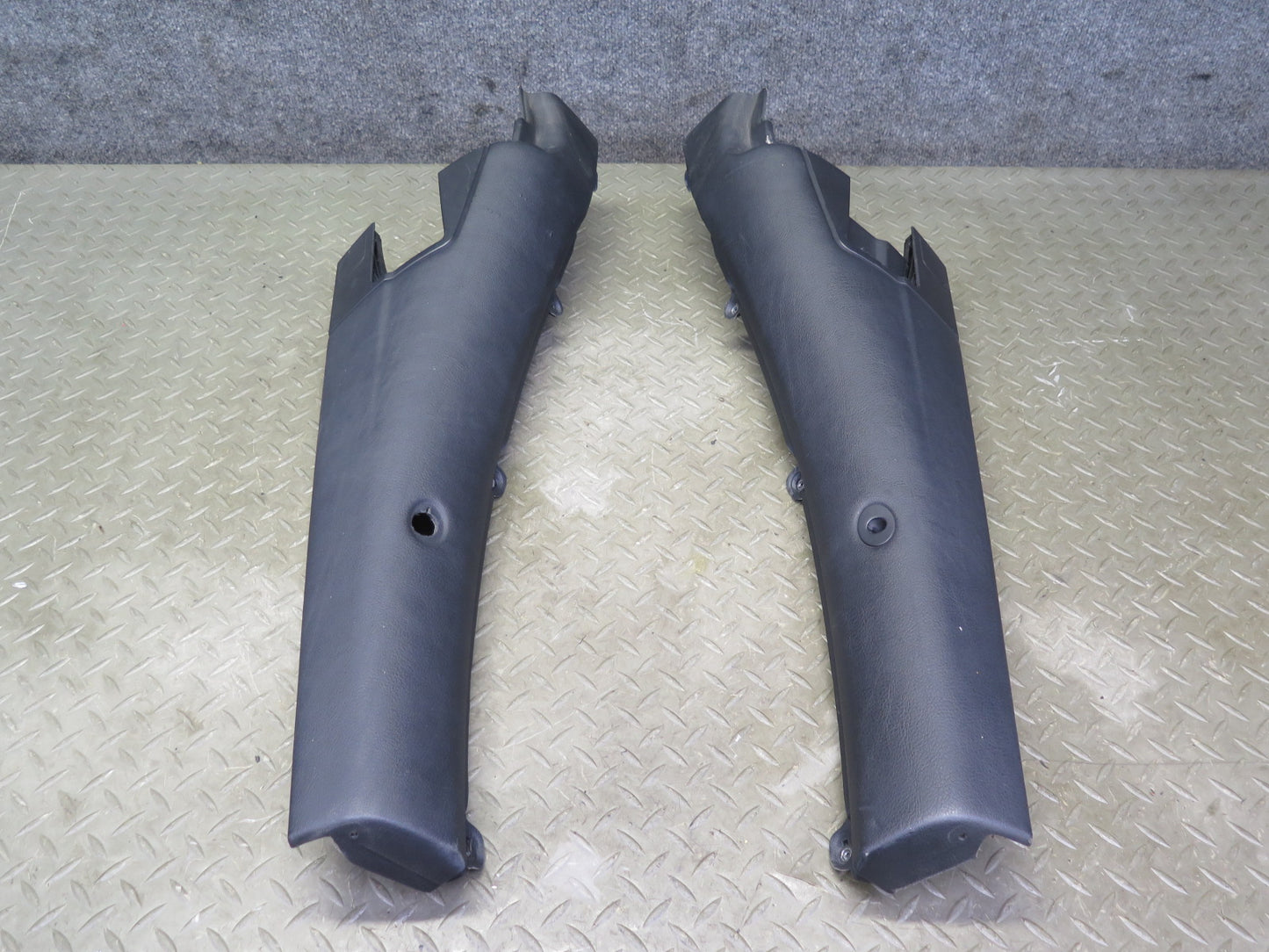 04-06 BMW E46 330ci Convertible Rear Left & Right Lateral Trim Cover Set OEM