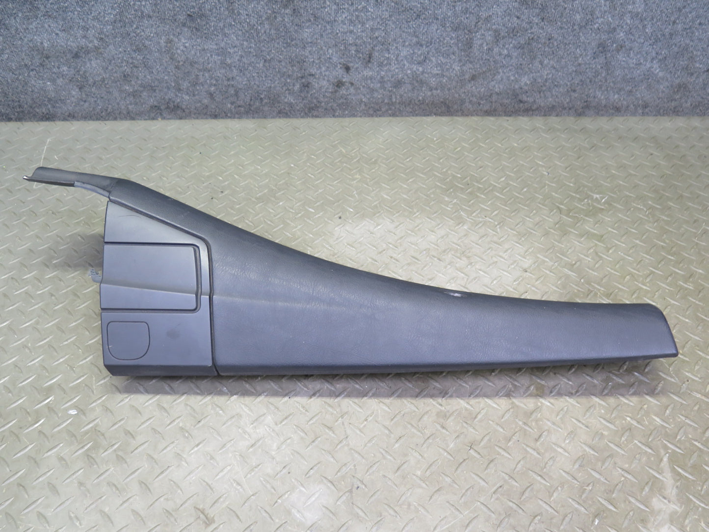 04-06 BMW E46 330ci Convertible Rear Left & Right Lateral Trim Cover Set OEM