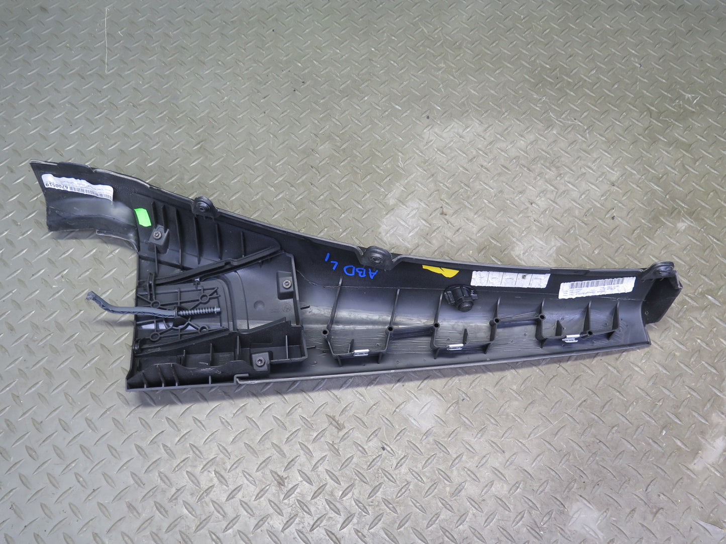 04-06 BMW E46 330ci Convertible Rear Left & Right Lateral Trim Cover Set OEM