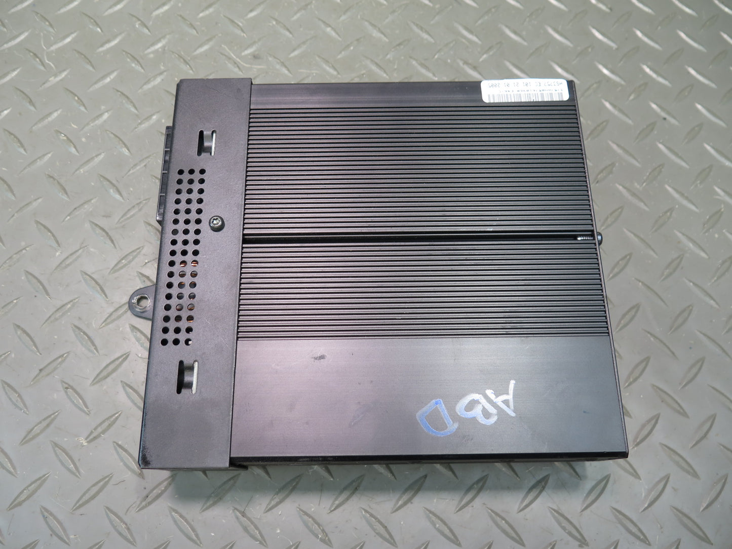 01-06 BMW E46 330ci Convert Harman Kardon Hi-fi Audio Amplifier AMP 8380068 OEM