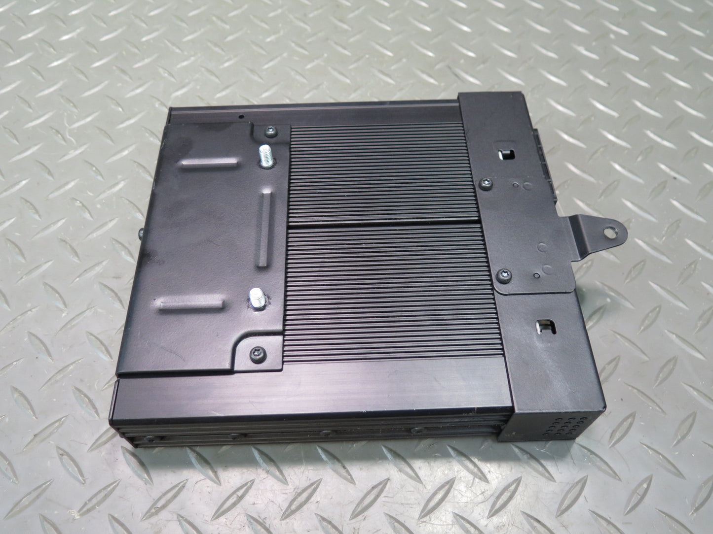 01-06 BMW E46 330ci Convert Harman Kardon Hi-fi Audio Amplifier AMP 8380068 OEM