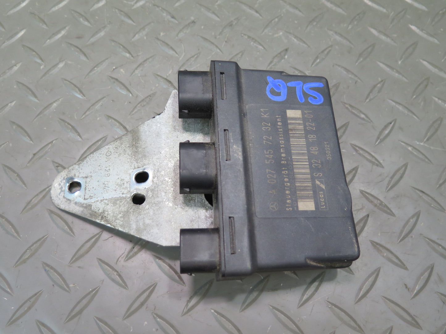 94-02 Mercedes R129 Sl-class Brake Assist Control Module 0275457232 OEM
