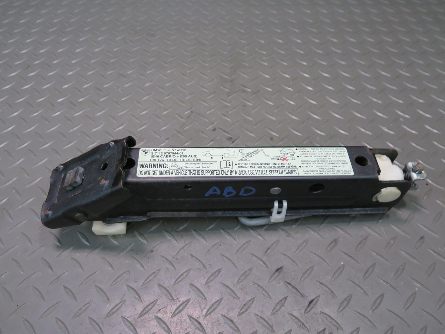 01-06 BMW E46 330ci Emergency Spare Tire Lift Jack Tool 6767944 OEM