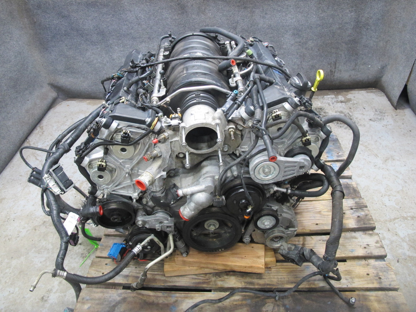 2005 Cadillac XLR 4.6L LH2 RWD VIN A 8TH Digit Complete Engine Motor 107K Miles
