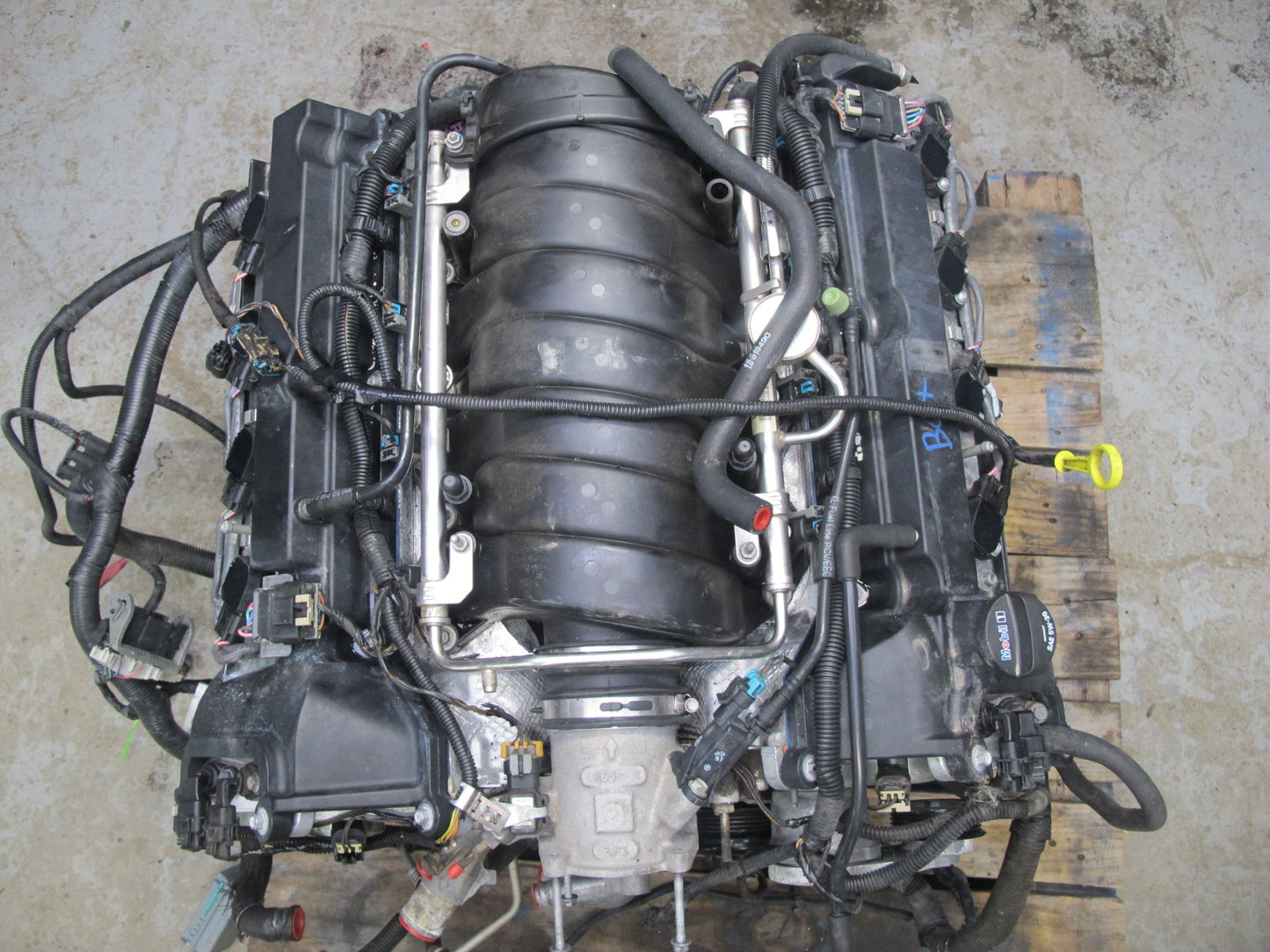 2005 Cadillac XLR 4.6L LH2 RWD VIN A 8TH Digit Complete Engine Motor 107K Miles