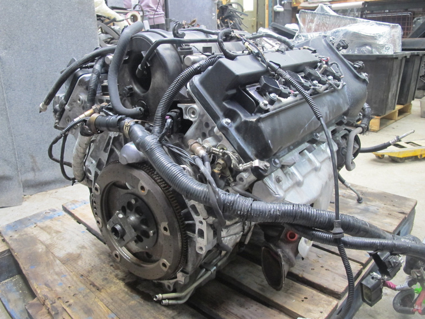 2005 Cadillac XLR 4.6L LH2 RWD VIN A 8TH Digit Complete Engine Motor 107K Miles
