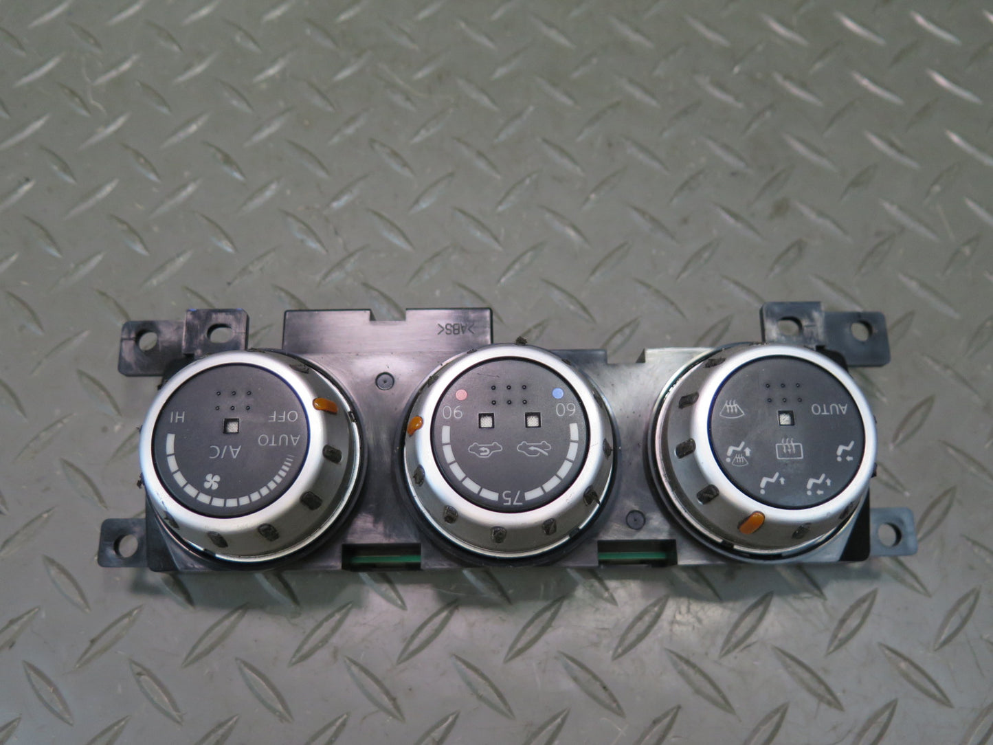 07-09 Nissan Z33 350Z Convertible A/C Heater Climate Control Switch Panel OEM
