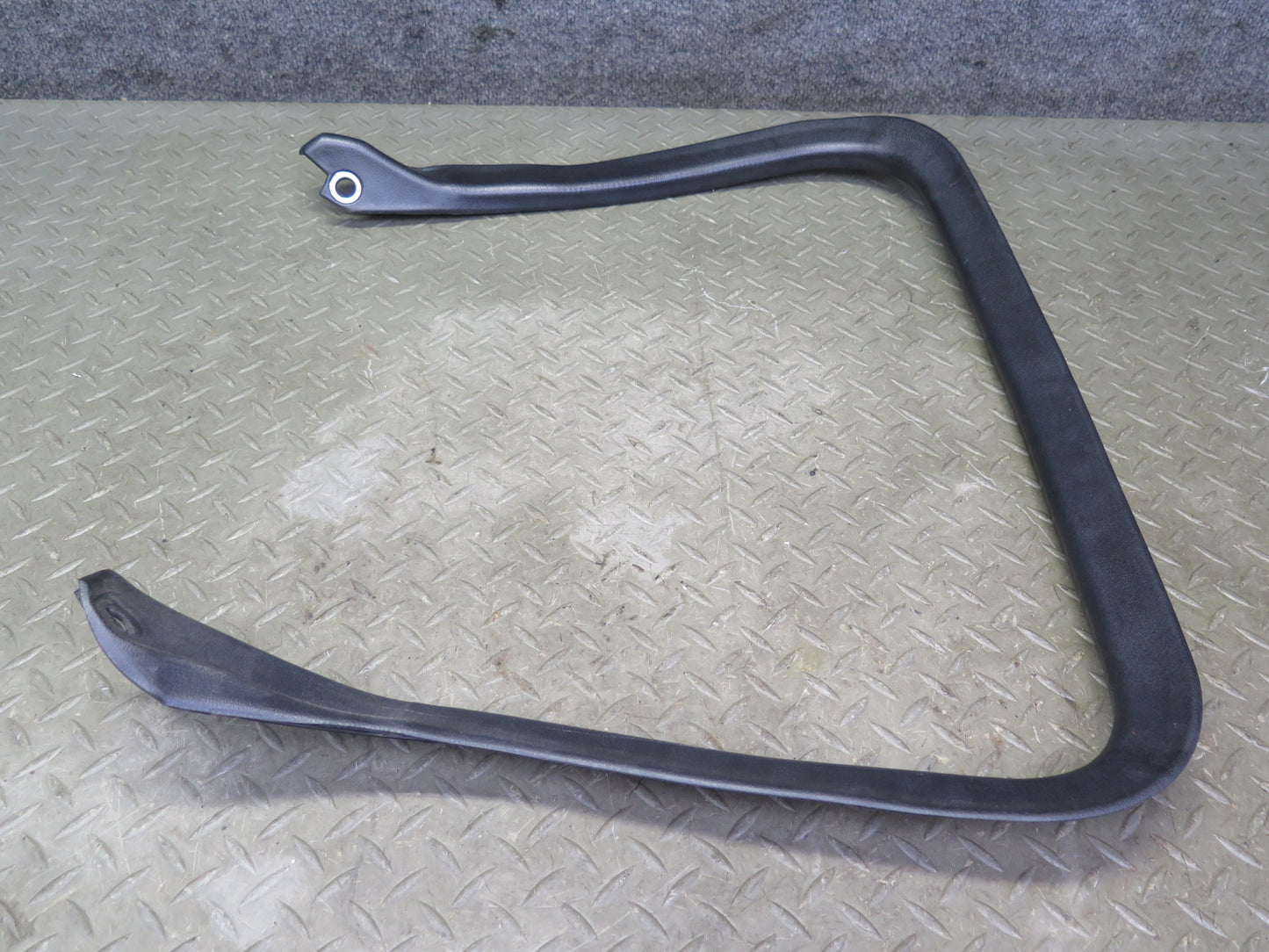 85-89 Nissan Z31 300ZX 2+0 Set of 2 Left & Right T-top Roof Rubber Seal OEM