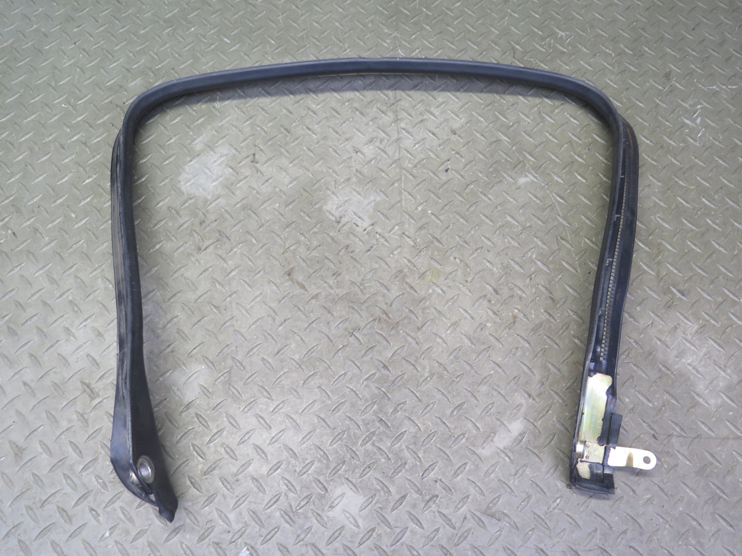 85-89 Nissan Z31 300ZX 2+0 Set of 2 Left & Right T-top Roof Rubber Seal OEM