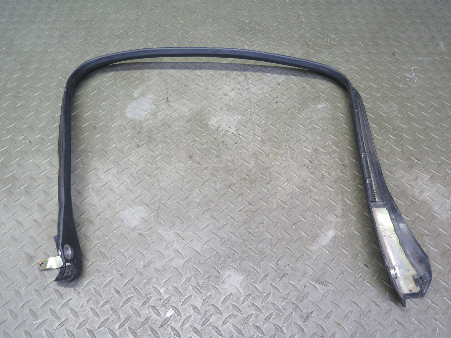 85-89 Nissan Z31 300ZX 2+0 Set of 2 Left & Right T-top Roof Rubber Seal OEM