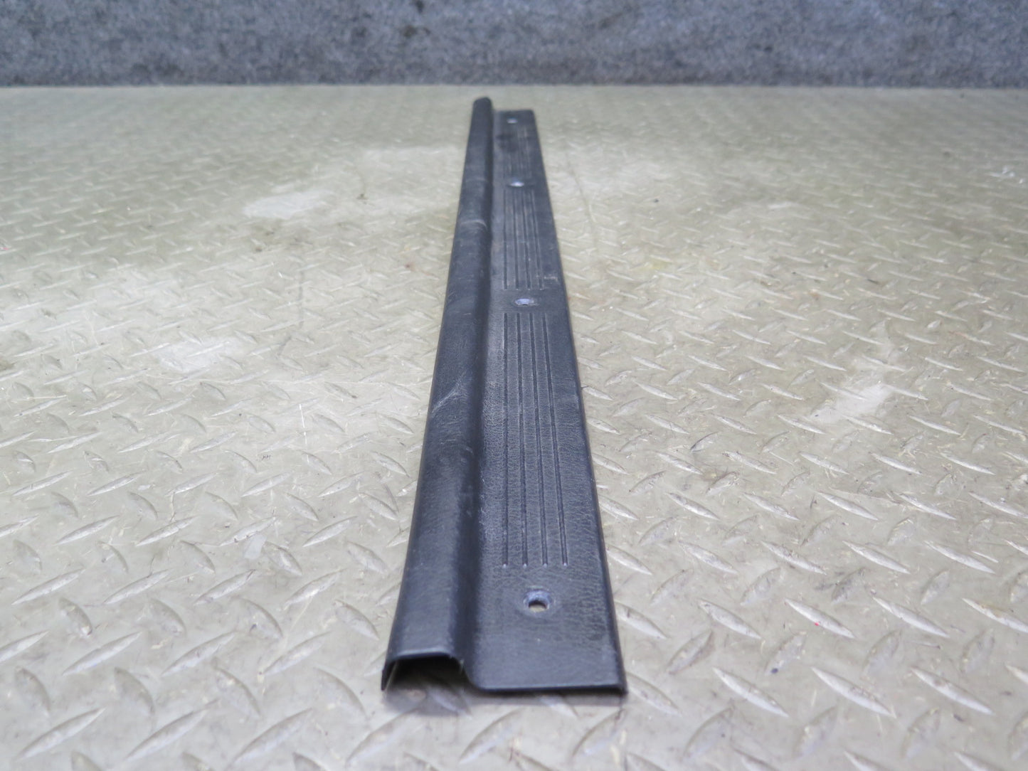 84-89 Nissan Z31 300ZX 2+0 Left Right Door Scuff Sill Plate Trim Panel Set OEM