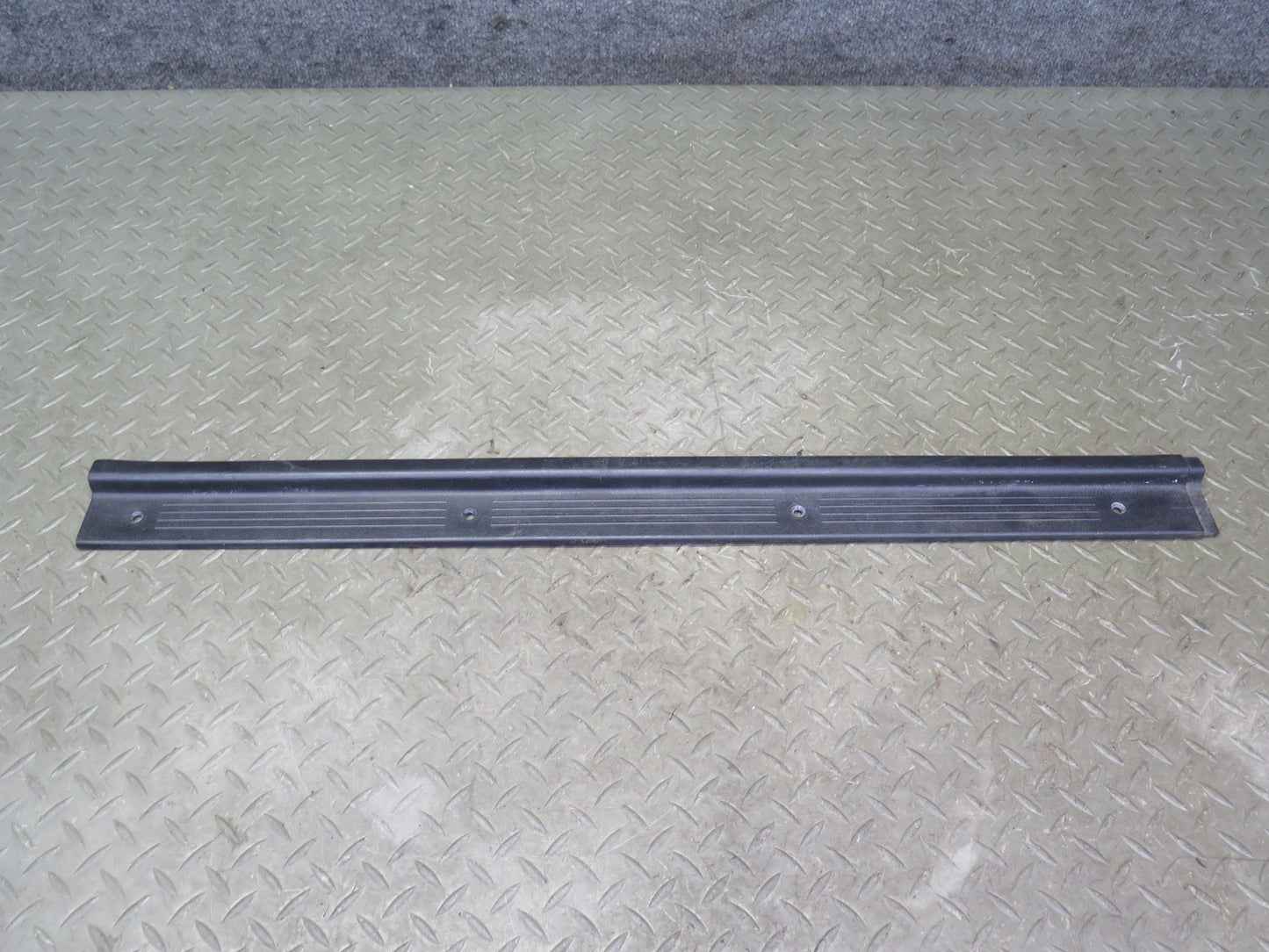84-89 Nissan Z31 300ZX 2+0 Left Right Door Scuff Sill Plate Trim Panel Set OEM