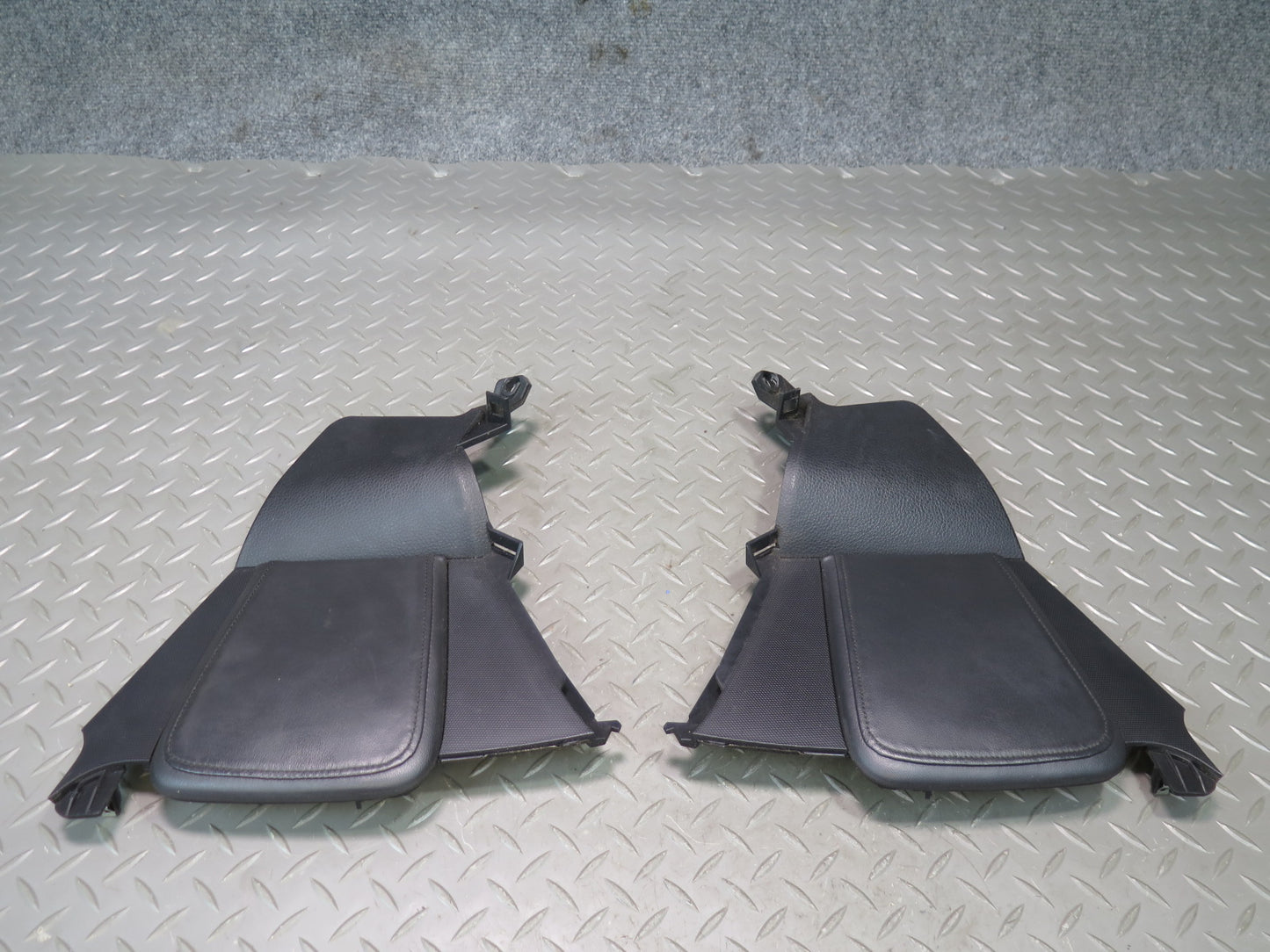 06-09 Nissan 350Z Z33 Set of 2 Center Console Left & Right Kick Trim Panel OEM