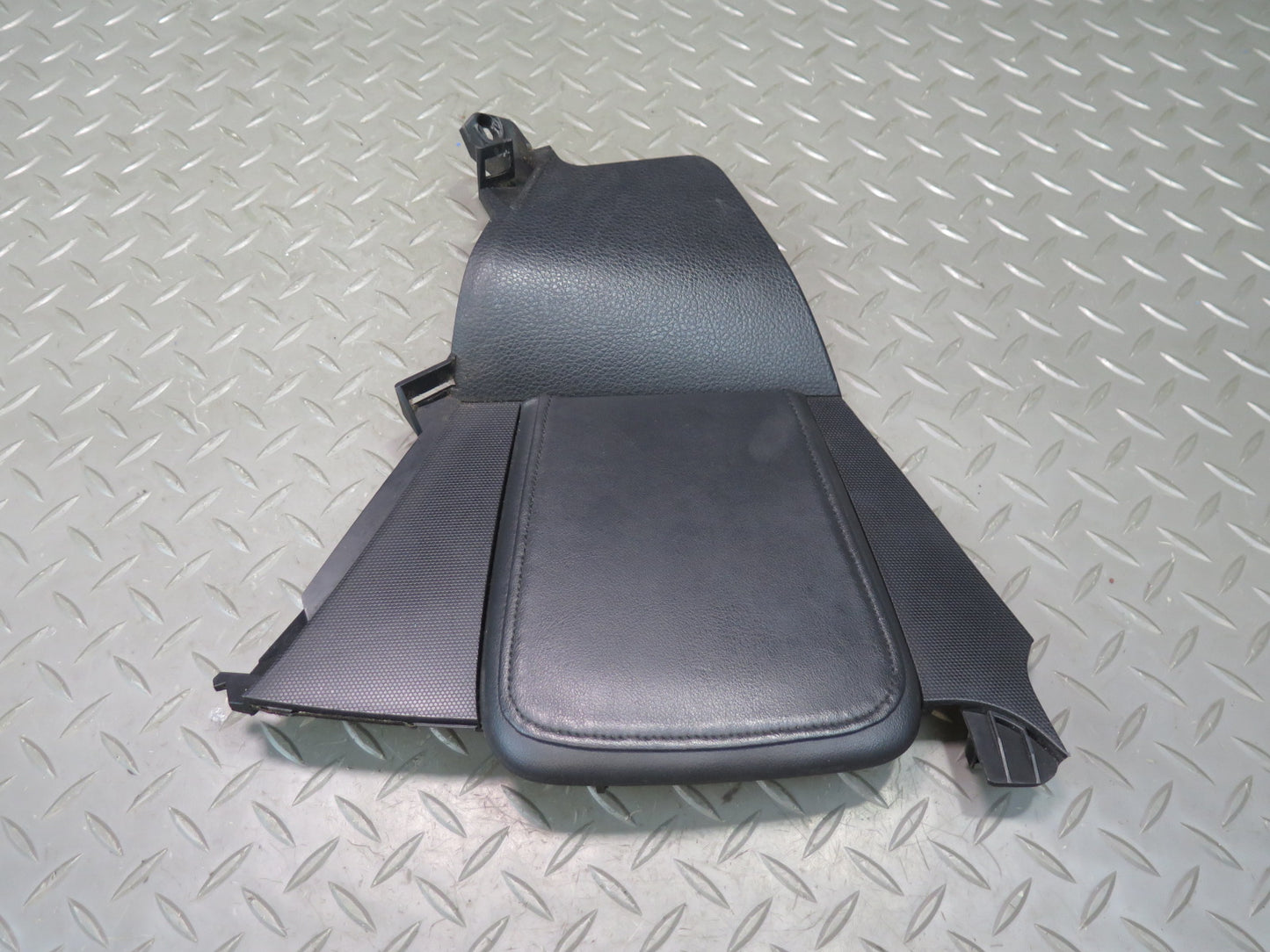 06-09 Nissan 350Z Z33 Set of 2 Center Console Left & Right Kick Trim Panel OEM