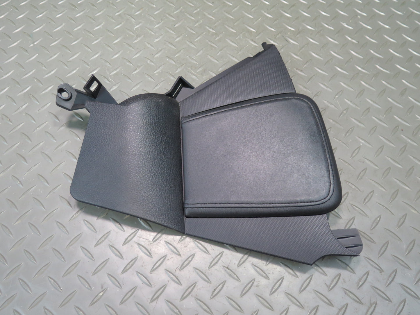 06-09 Nissan 350Z Z33 Set of 2 Center Console Left & Right Kick Trim Panel OEM