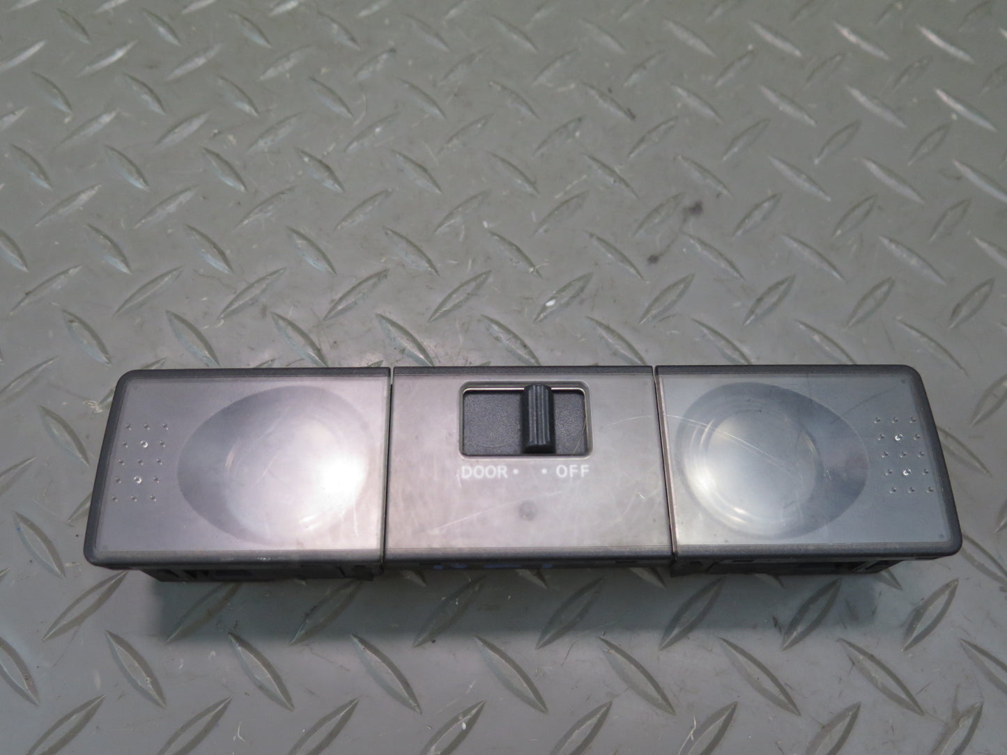 04-09 Nissan 350Z Z33 Convertible Overhead Dome Reading Interior Light Lamp OEM