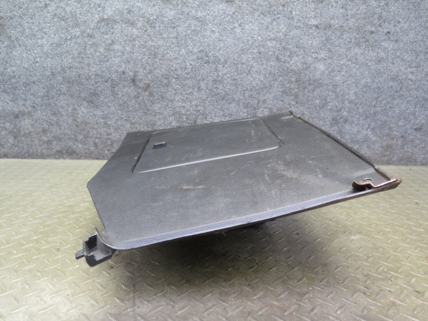 84-86 Nissan Z31 300ZX 2+0 Rear Left & Right Trunk Trim Cover Panel Set OEM