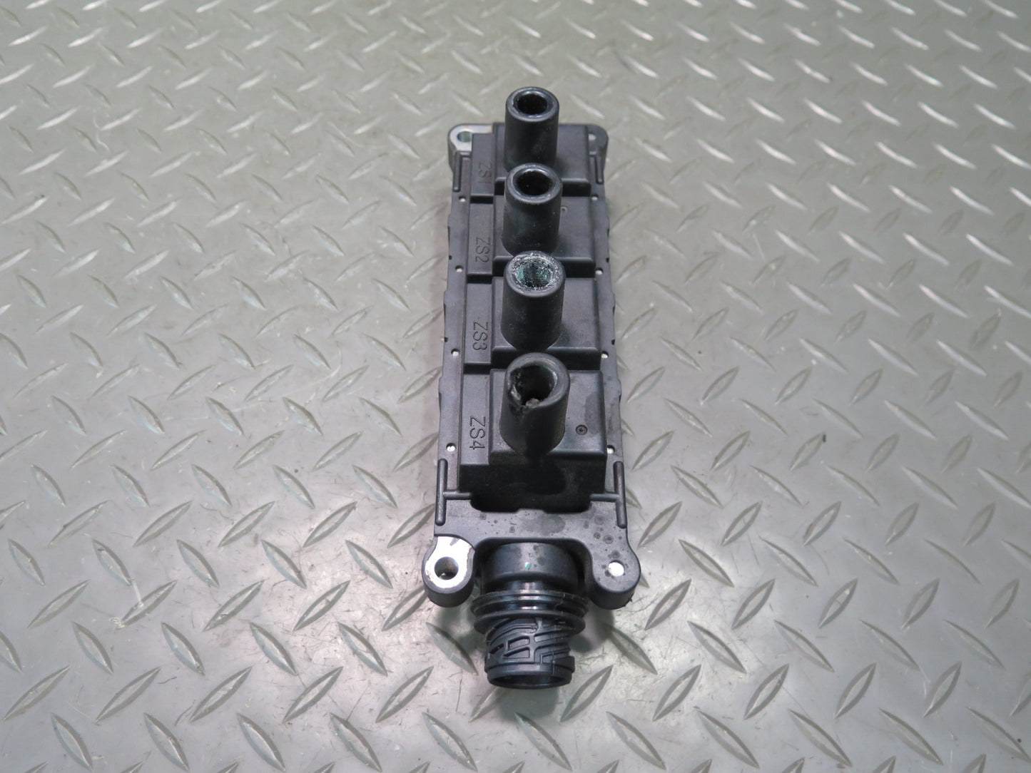 94-99 BMW E36 318ti M44 Engine Ignition Coil Pack OEM