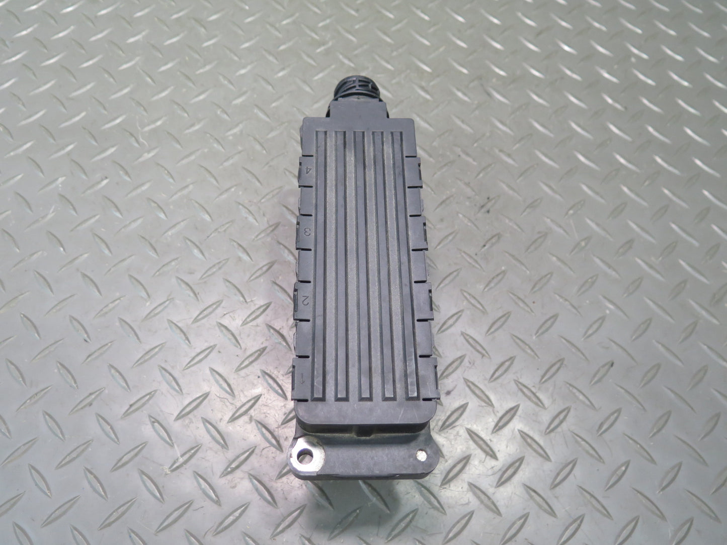 94-99 BMW E36 318ti M44 Engine Ignition Coil Pack OEM