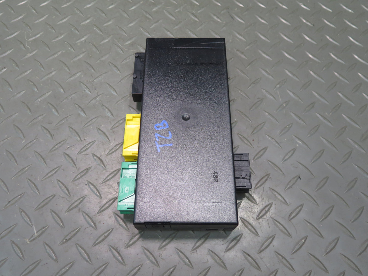 95-99 BMW E36 318ti Body Control  Module Unit GM4 Low BCM BCU 8369485 OEM